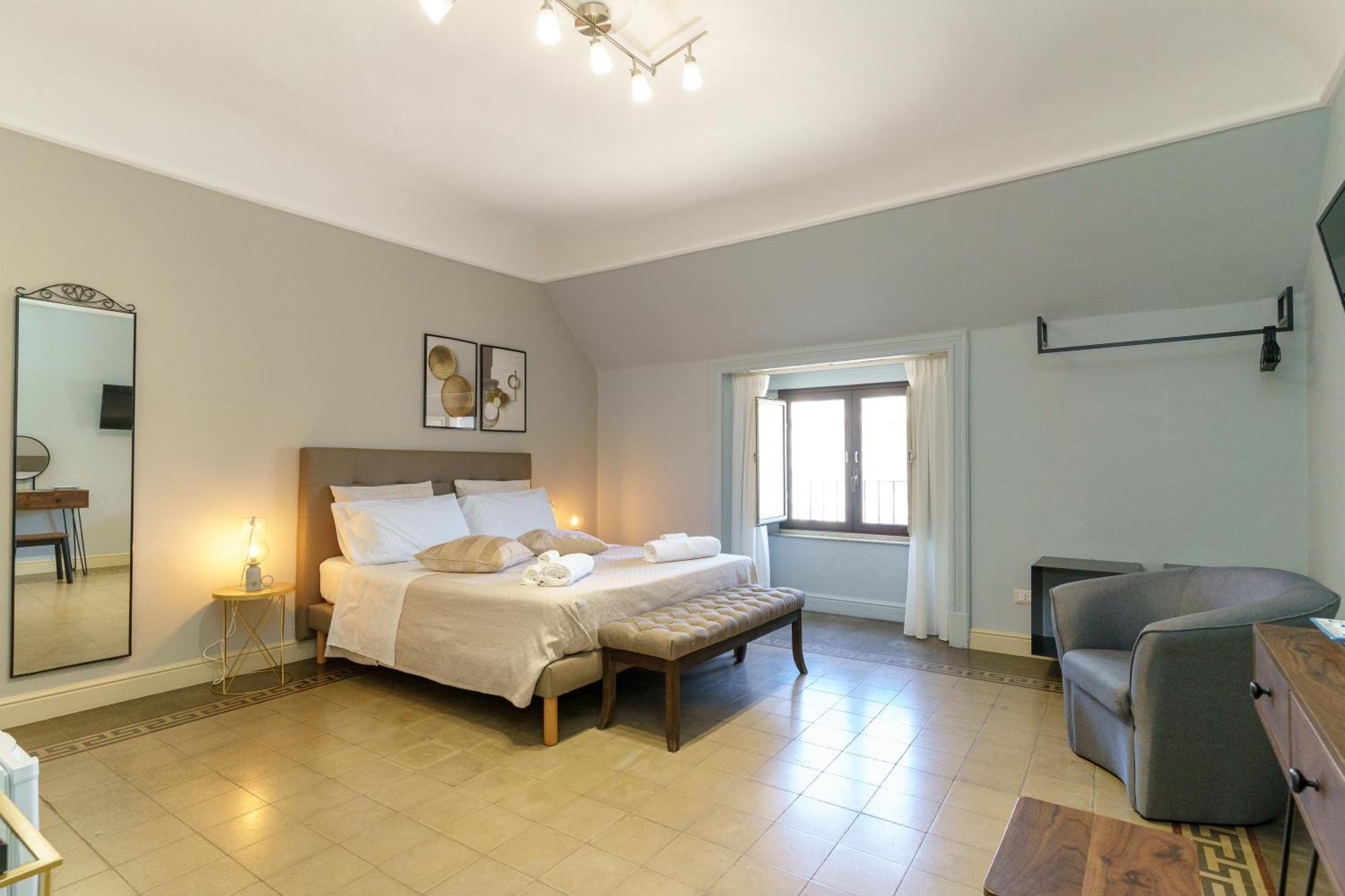 카타니아 La Finestra Sul Duomo B&B 외부 사진