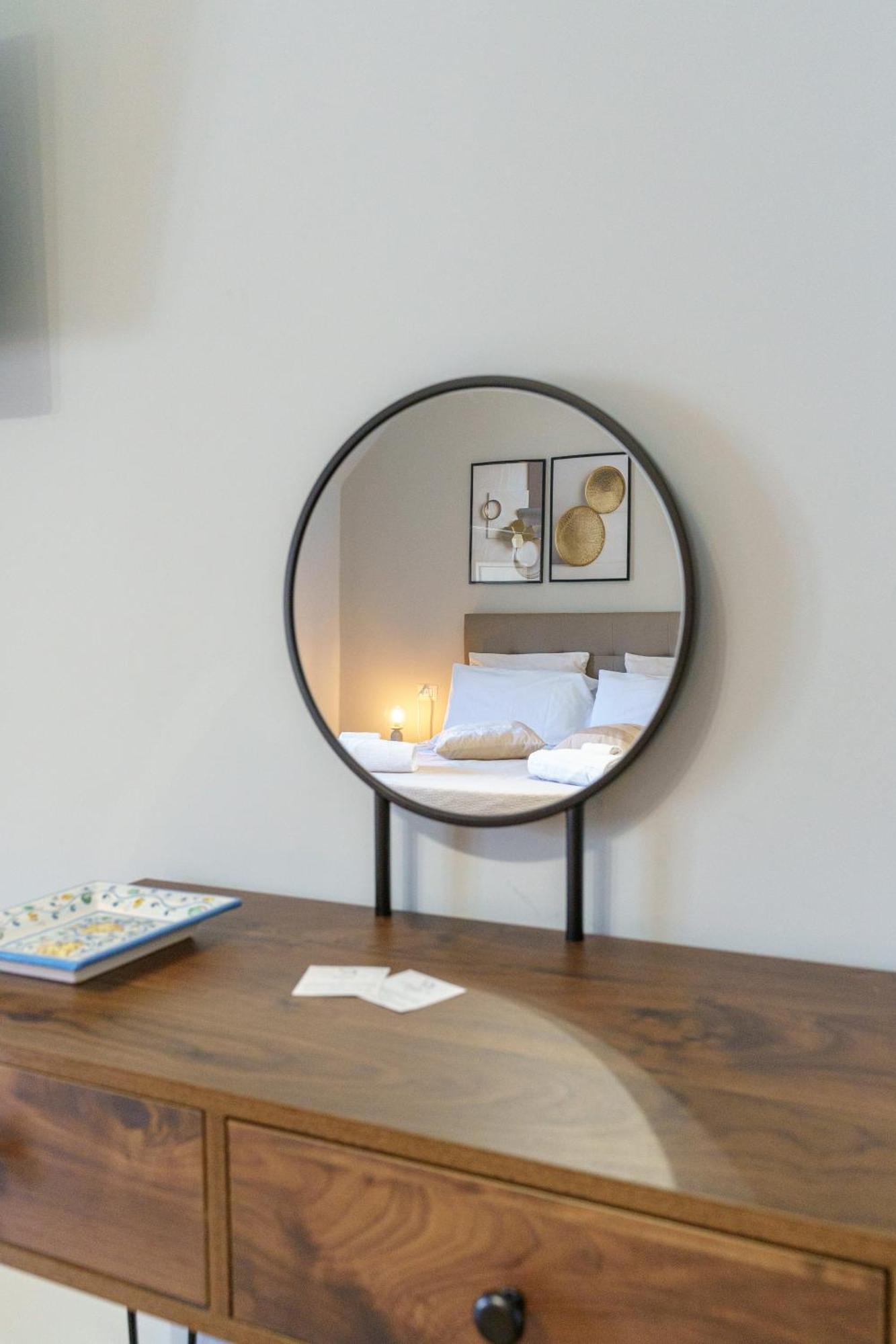 카타니아 La Finestra Sul Duomo B&B 외부 사진