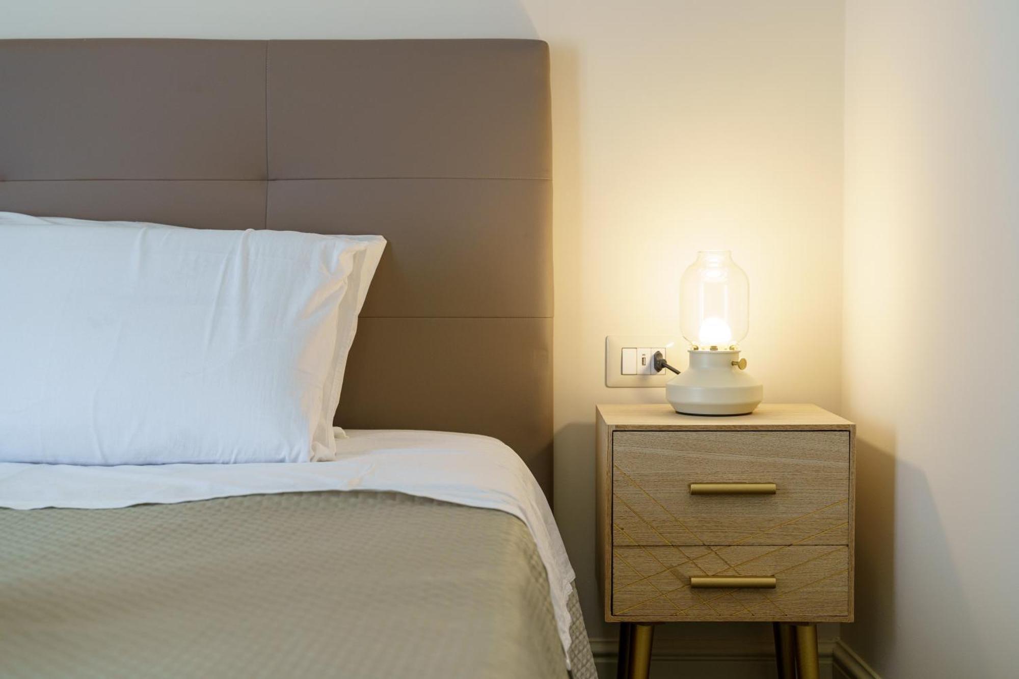 카타니아 La Finestra Sul Duomo B&B 외부 사진